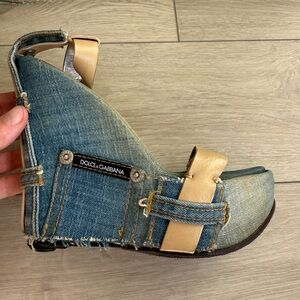Dolce & Gabbana authentic Blue Denim Wedge Sandals. Size 36.5 Italian